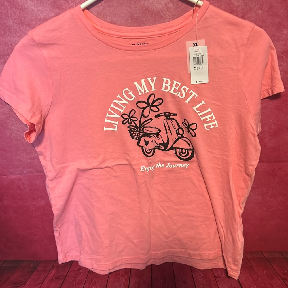 (2 for $20) BNWT Size XL Old Navy T Shirt